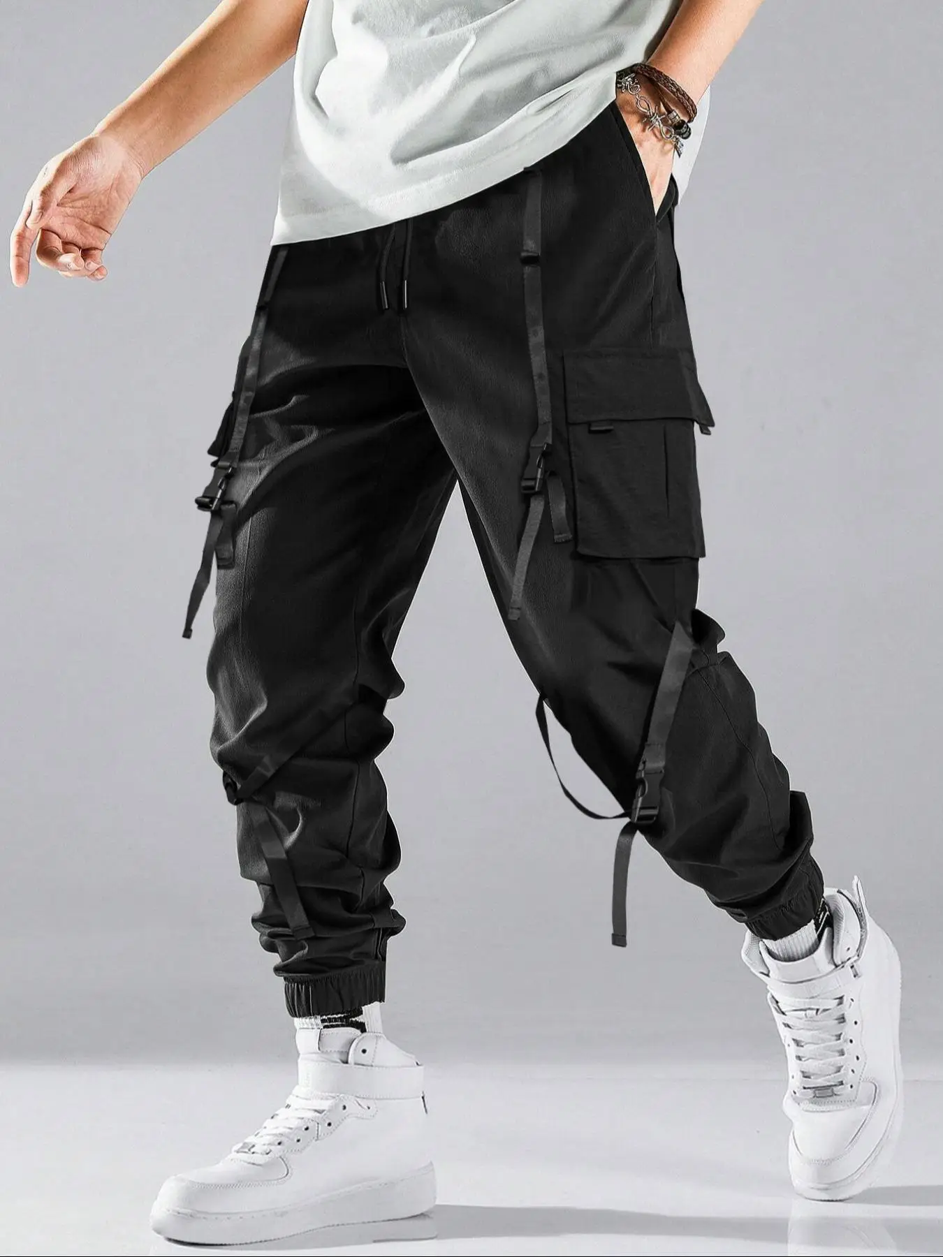 Men's Regular Fit Solid Multiple Pocket Drawstring Waist Cargo Pants, Casual Comfy Jogger Pants, Woven Bottoms for All Seasons