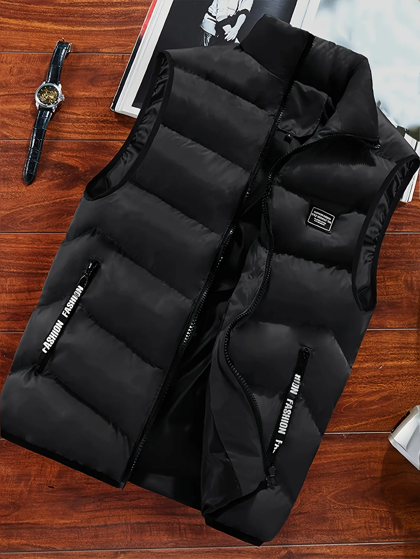 Men's Thickened Warm Vest for Autumn and Winter, Slim Fit, Windproof without Feeling Bloated, Lightweight Warmth with Heat Preservation Technology, Suitable for Business and Casual Wear, Ideal for Cold Weather
