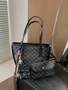 Fashion Colorblock Women's Handbag Portable Shoulder Clutch Bag with Coin Purse, Stylish Ladies' Crossbody Bag for Daily Use Classic Shoulder Bag Fashionable Shoulder Bag