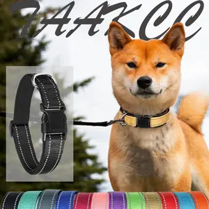 Reflective Dog Collar, Adjustable Soft Rubber Padding Nylon Pet Collar with Buckle, Suitable for Medium Dogs, Model Xinghao