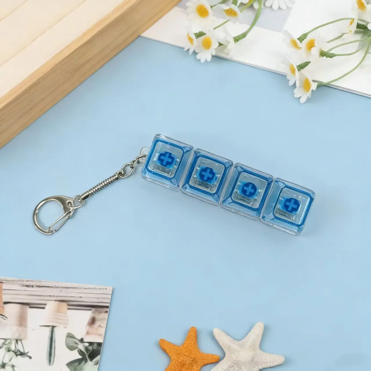 4-key decompression button, Russian Tetris keychain, mechanical key with light-emitting function, stress-reducing fingertip toy key. 4-key decompression button, Russian Tetris keychain, mechanical key with light-emitting function, stress-reducing fingertip toy key.