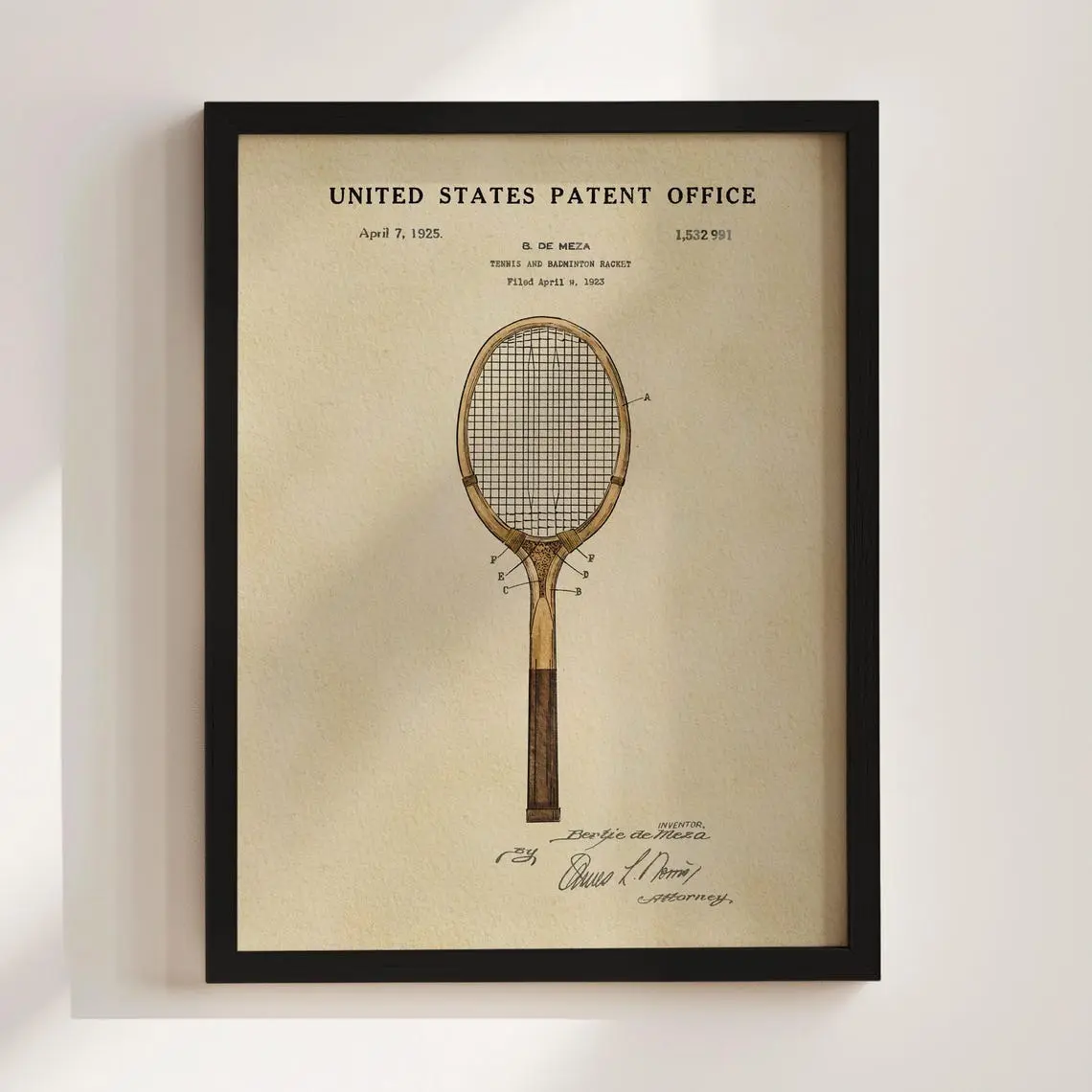 Vintage Tennis Racket Patent Style Print, Classic Tennis Wall Art, Retro Sports Illustration Decor, Tennis Lover Gift for Home Office
