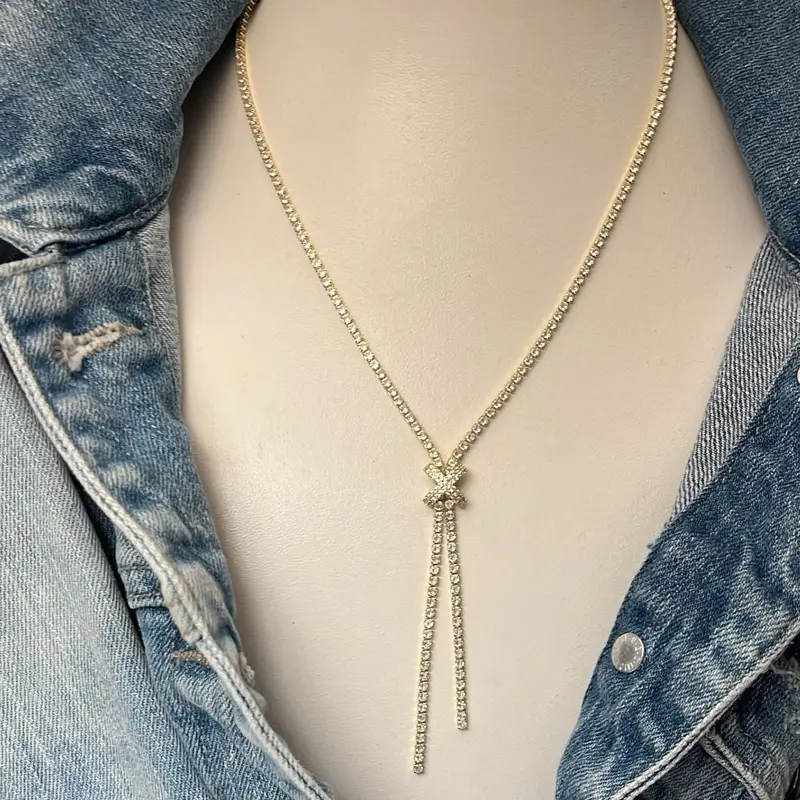The Skylar Costume Jewelry Necklace - Elegant Gold-Toned Chain Link Necklace with Unique Knot Design, All Seasons Daily Wear, Note: Choking Hazard Small Parts