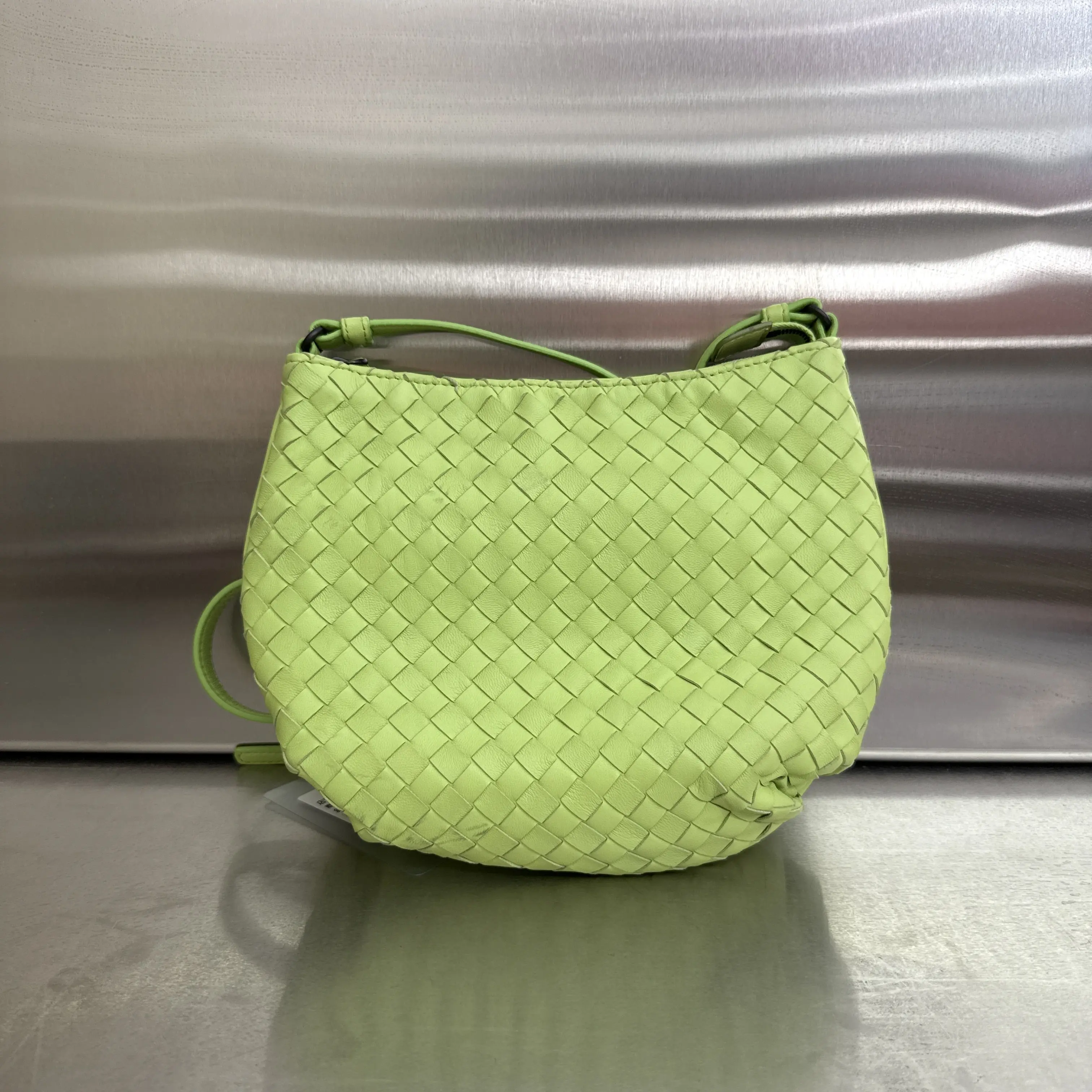 Pre-owned Calfskin Crossbody Bags Bottega Veneta Green Intrecciato Leather Crossbody Bag