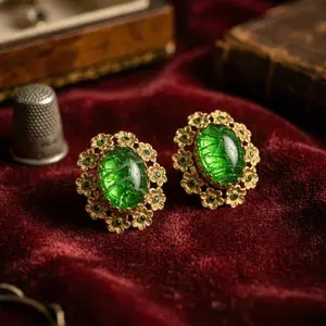 Green cloud-patterned glass earrings