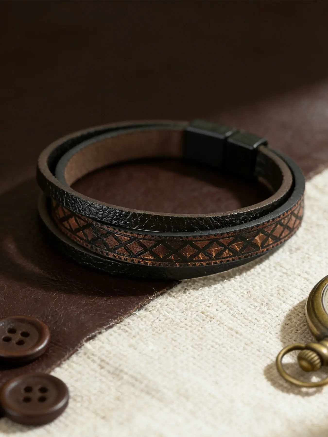 Men's Multi-Layer Leather Bracelet, Vintage Geometric Embossed Wristband, Fashion Casual Jewelry Gift, Stackable Bracelets