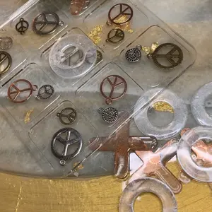 Antique TikTok Toe set