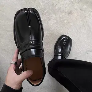 Fashion new summer split-toe hoof shoes, square toe, unique alternative style for stylists/influencers, couples’ matching, plus-size leather shoes