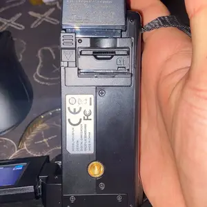 Product Review of Dvc Camera, Full HD 1080P Video Camcorder, 3-Inch Tft LCD Screen, 270° Rotating IPS Display, Includes Remote & 32GB Memory Card from D**🇳