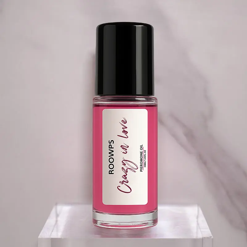 CRAZY IN LOVE ROLL ON OIL - ROOWPS COSMETICS Women's perfume, captivating fragrance, capable of enhancing the atmosphere, suitable for giving as a gift.Essential for dates, suitable for couples to use