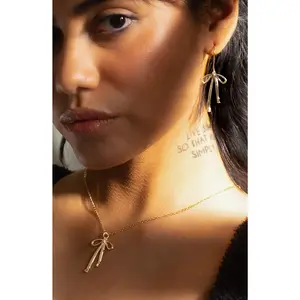 Bad to the Bow Necklace Gold