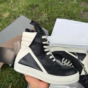 Men's Designer Avant-Garde Casual Trainers, Running Runners, Runner