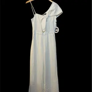 Bold & Elegant Pantsuit Perfect for a Bridal Shower