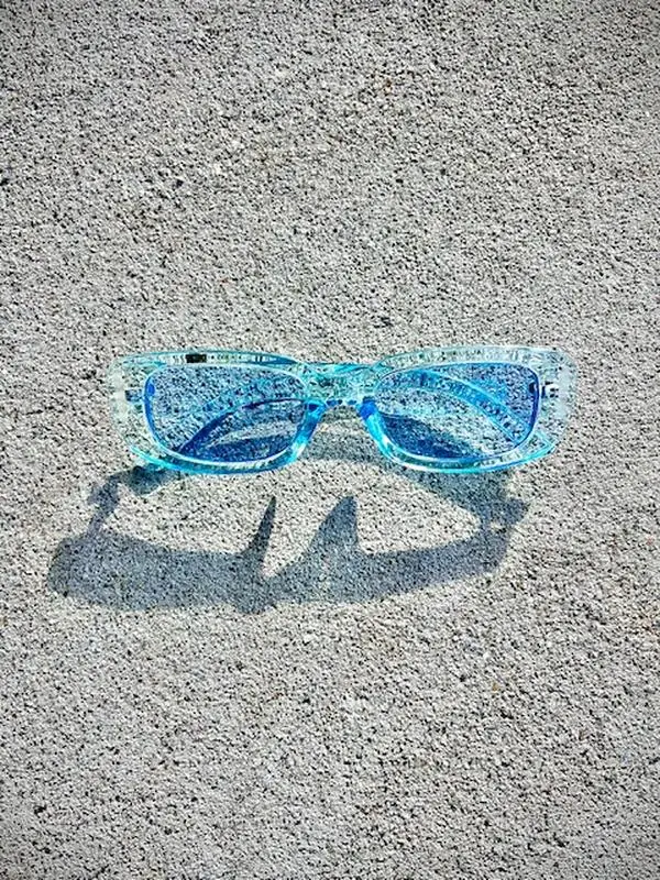 Crystal Blue frames Crystal Blue frames
