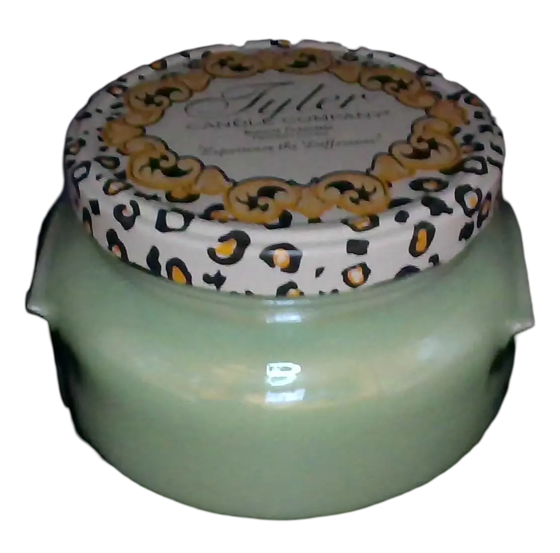 Tyler Candle Company Pearberry 22oz Household Jar Fragrance - Fruity Aroma, Paraffin Wax, Included Matches, Home Decoration, Air Freshener, Decor Essential, Ideal Home Gift