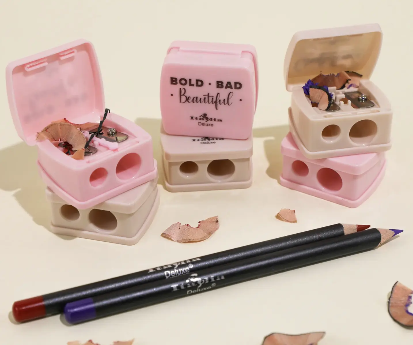 Italia Deluxe Pencil Sharpener - Versatile Design for Various Pencil Types