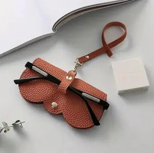 1/2Pcs Cute Litchi Embossed PU Leather Glasses Storage Bag-Portable, Travel-Friendly, and Protective Hanging Eyewear Case for Men's Reading Glasses with Stylish Design and Soft Interior