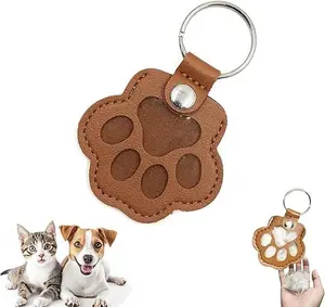 "Buy one get one free random" Cat and dog hair keychain creative pet cat and dog decoration for pet owners to collect and commemorate - portable PU Leather tag for DIY Cat/Dog paw print & hair storage