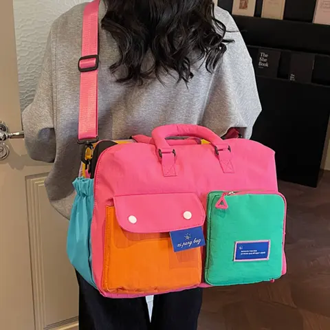 Christmas Travel Travel Essentials Christmas Trip Christmas Travel Essential, Large Capacity Tote Bag, Multi-Functional Shoulder Crossbody Backpack, Lightweight Student Handbag, All Seasons