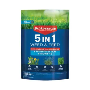 9.6 lbs. Granules 5-In-1 Weed and Feed for Northern Lawns