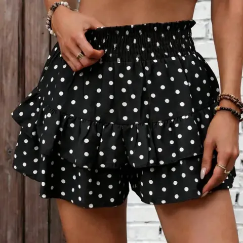 Women's Printed High-Waisted Layered Shorts, Casual Fashion Shorts, Elastic Waist Shorts, Casual Spring and Summer Floral Vacation Shorts, Elegant Fitted Design