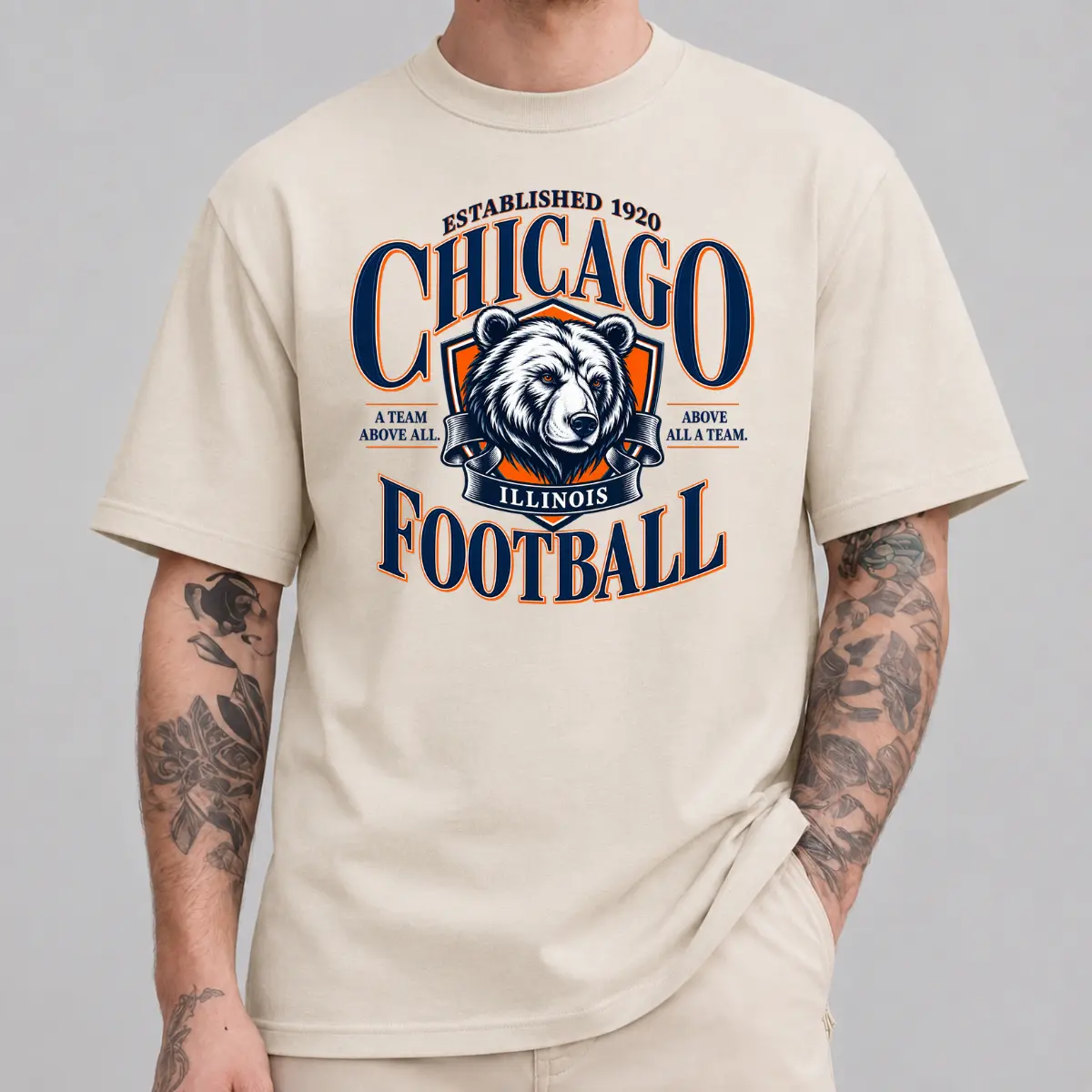 [SALE UP TO 50%] Chicago Football Bear Graphic T-Shirt, Vintage Sports Tee, Retro NFL Fan Shirt, Unisex Casual Streetwear Topt, Unisex Casual Top