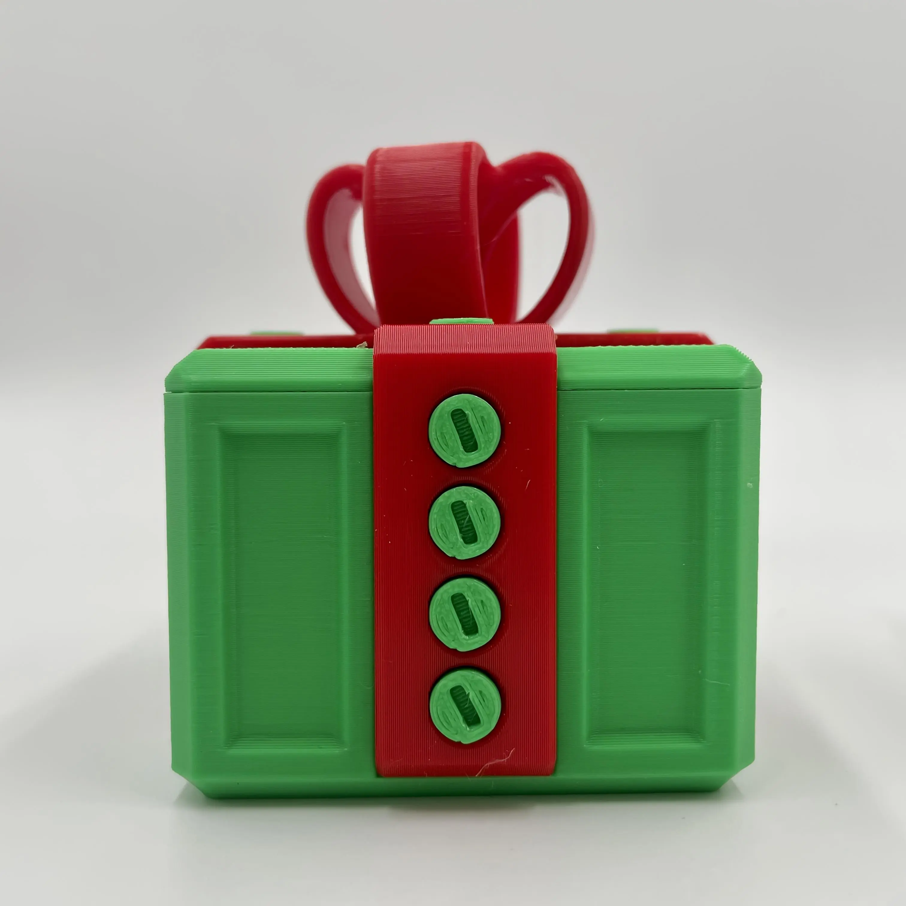 Geometric 3D Puzzle Gift Box Keychain - Sturdy Durable Plastic Money Holder with 16 Screws, Hidden Compartments, Test Patience, Stress Relief, 6cm x 7cm, Fold-Note Fit, Attention to Detail, Birthday Prank Gift for Ages 14+