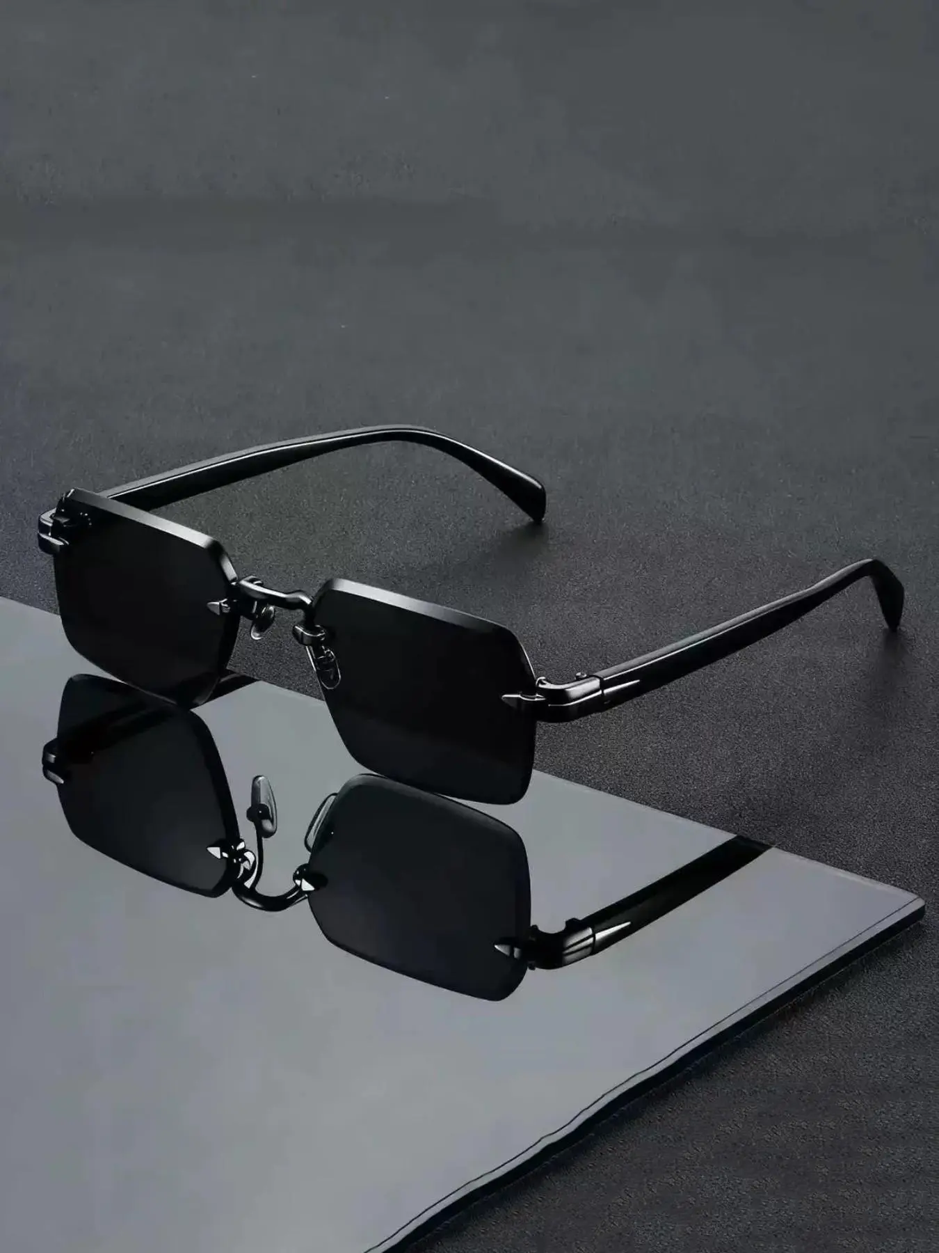 Retro Sunglasses Rectangular Rimless Glasses for Both Men And Women, Perfect for Everyday Casual Wear And Decoration, Frameless Rectangular Sunglasses