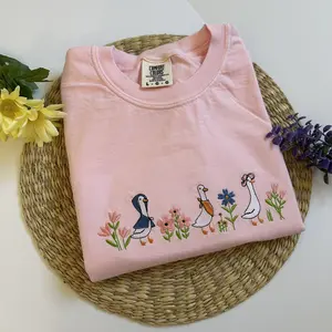 Spring Goose Embroidered T-Shirt Flowers Floral Crewneck Pastel Goose