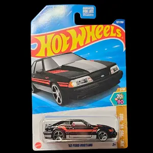 Hot Wheels 2025 '70S VS. '90S Black '92 Ford Mustang 3/4" Scale Collectible Vehicle