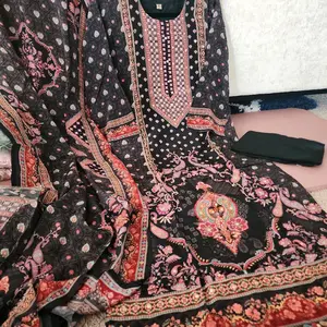Pure Crepe Long Kurtha Salwar Set with Beautiful Print in Black Color and Intricate Design