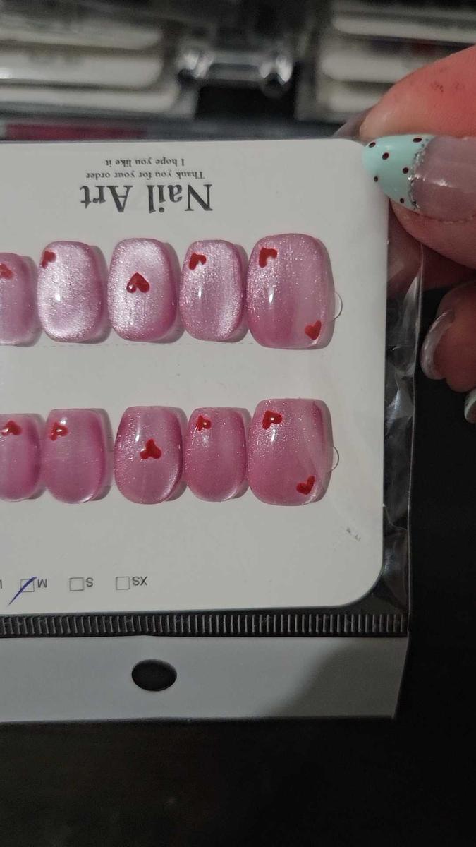 Item: M(short/medium), $20.99 5bags, host:Tessa