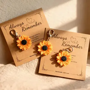 3pcs Bee And Sunflower Keychains, Keyring Packs, Pocket Hug Sunflower Keychain, Thank You Cards, Party Gift Bags, Wedding, Birthday, Travel Souvenir, Graduation, Housewarming, Party Gathering, Gifts
