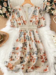 Women's Floral Print Patchwork Lace Trim Casual Vacation Dress, Elegant Summer, Comfortable & Stylish Design