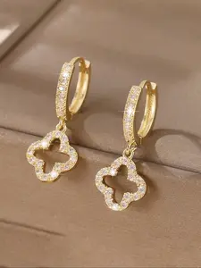 Elegant Copper Zircon Four-Leaf Clover Pendant Earrings, Fashionable Design for Women, Perfect for Parties and Daily Wear