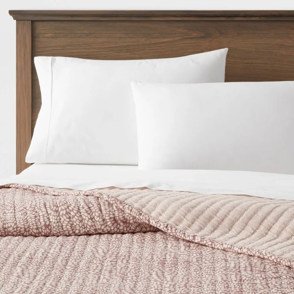 Reversible Matelasse Swirl Quilt - Threshold