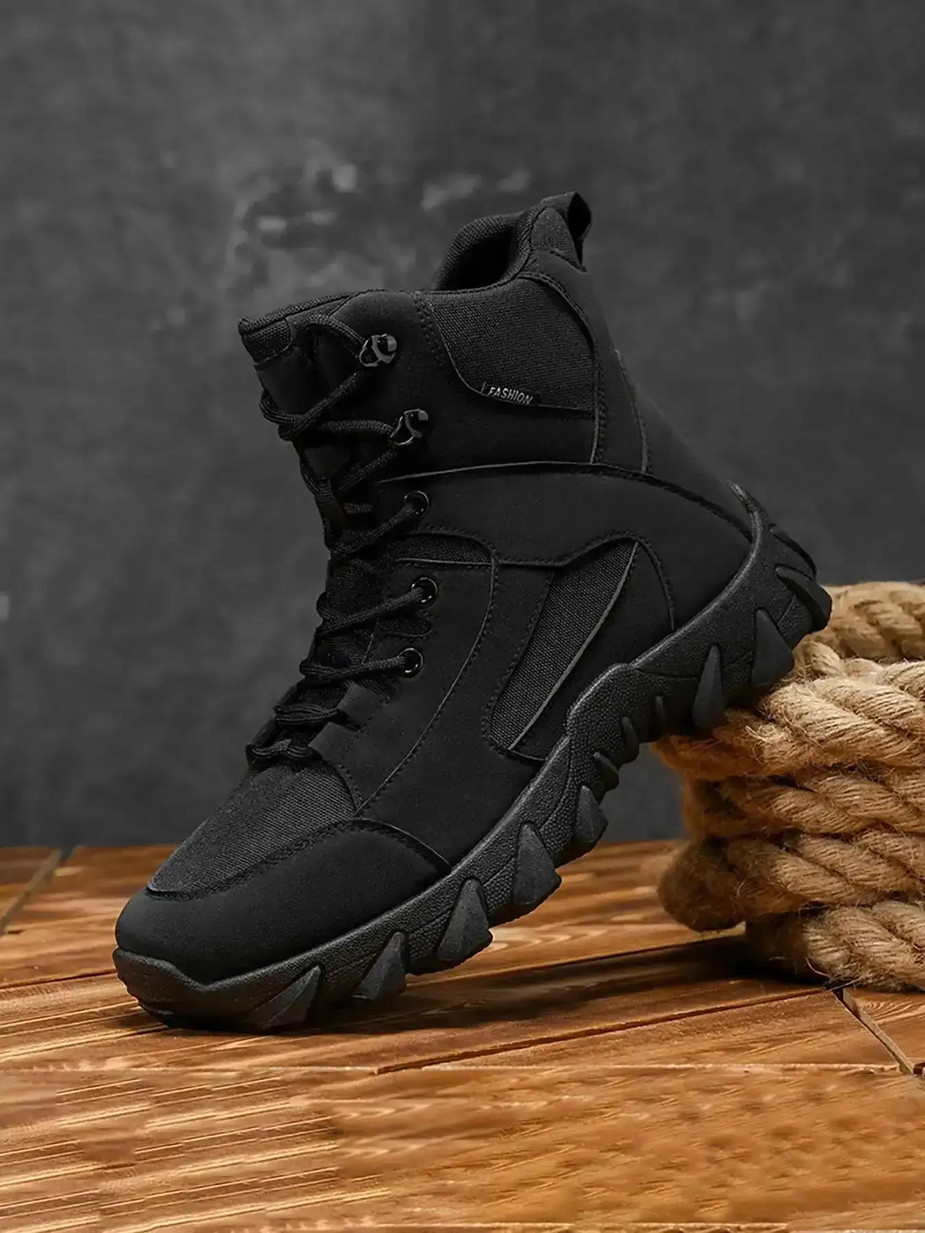 Men's Outdoor Hiking Boots, Durable Military Tactical Shoes, Comfortable High-Top Desert Boot, Fashionable New Delta Mountain Training Casual Trekking Camping, Pointed Toe, Soft, Slip Resistant, Versatile Comfort