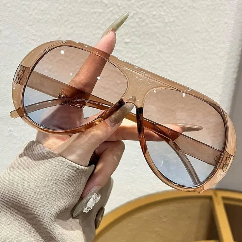 New Retro Design Oversized Square Fashion Glasses, High-End Street Style Party Holiday Daily Casual Eyewear, Women's Beach Accessory Vintage Sunglasses, Trendy Sun Glasses, Square Frames Sunglasses, Street Style Shades, Trendy Streetwear Sunglasses