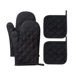 4pc oven mitt and heat-resistant mat set, heat resistant to 500 degrees Celsius, silicone non-slip surface, kitchen cotton oven mitts, suitable for baking, cooking, and grilling.