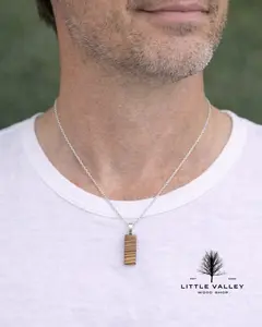 Small Barn Wood Pendant