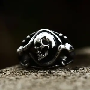 GTHIC Punk Coiled Snake Stainless Steel Skull Ring for Men and Women Biker Jewelry Daily Wear