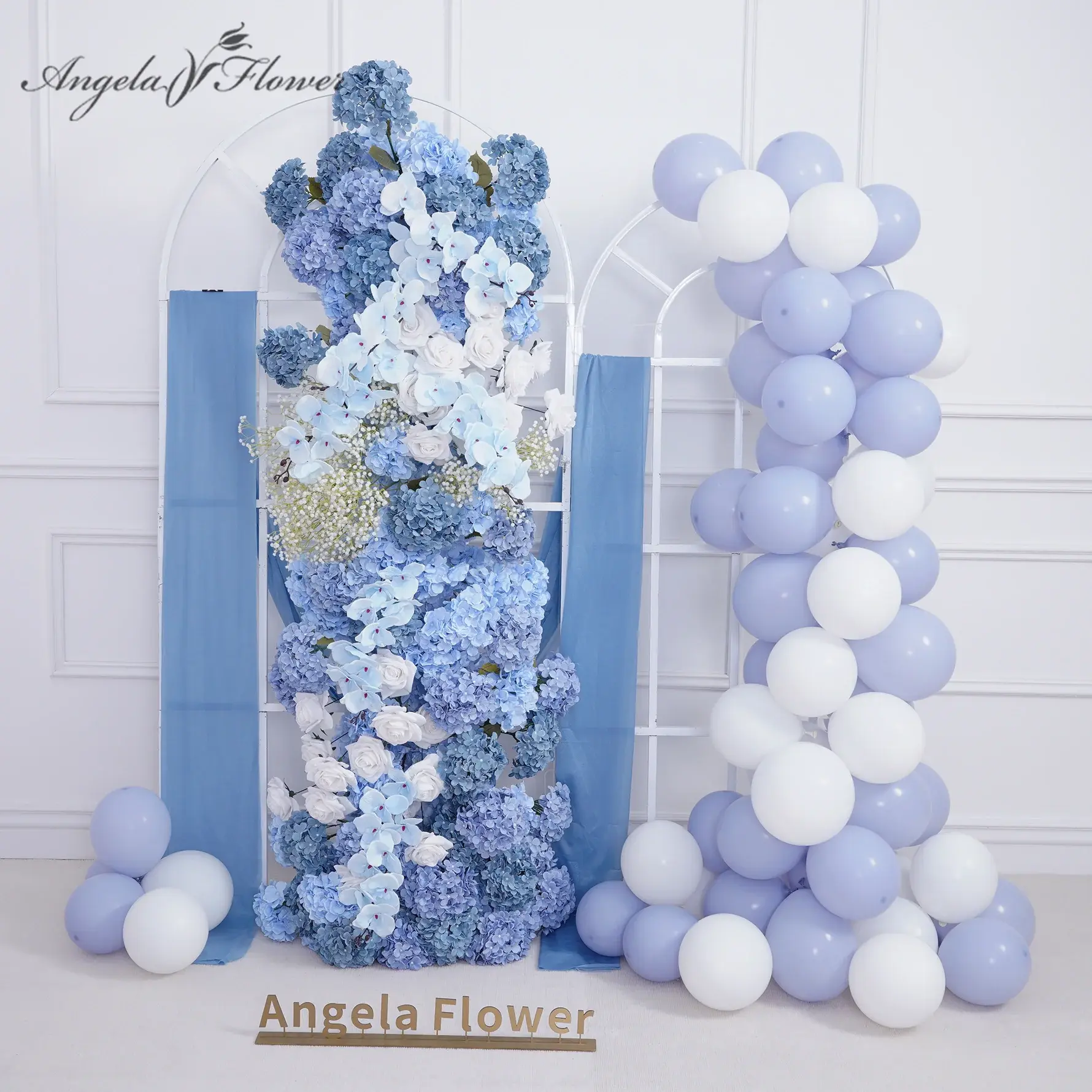 A8805 Blue Hydrangea White Rose Floral Arrangement Wedding Decor