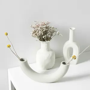 Nordic decoration ceramic vase               
