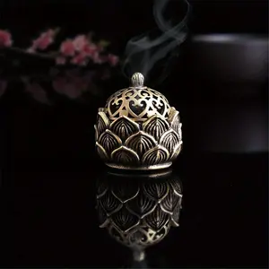 Vintage Brass Lotus Design Metal Incense Burner with Lid, Portable Lightweight Hollowed-Out Aromastick Holder, Home Decor, Relaxing Aromatherapy Tool