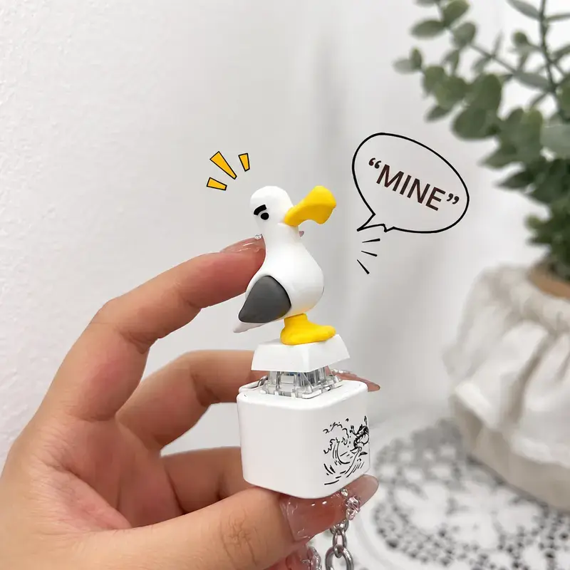 Funny Seagull Keychain Toy, Interactive Button Fidget Keychain with Fun Sound Effect & LED Light, Cute Animal Novelty Gadget for Backpack Car Keys Camping Travel, Mini Stress Relief Gift for Friends Family