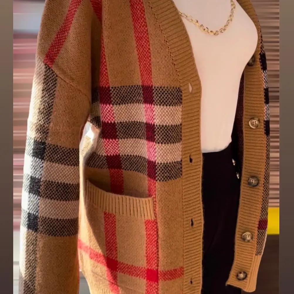 Sweater Casual