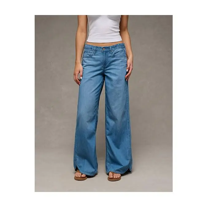 AE Low-Rise Beachy Baggy Jean
