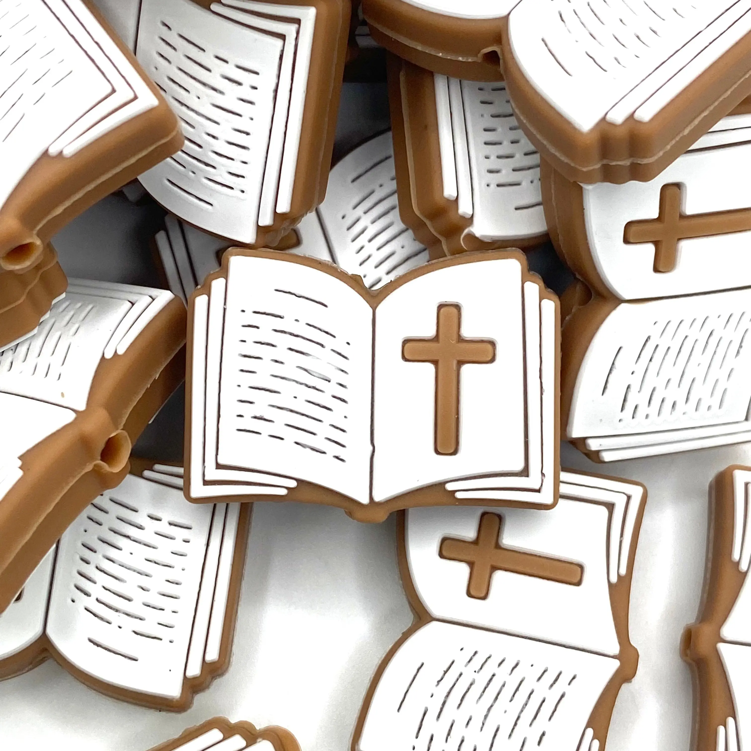 1pc Daily Bible Time Silicone Focal Beads
