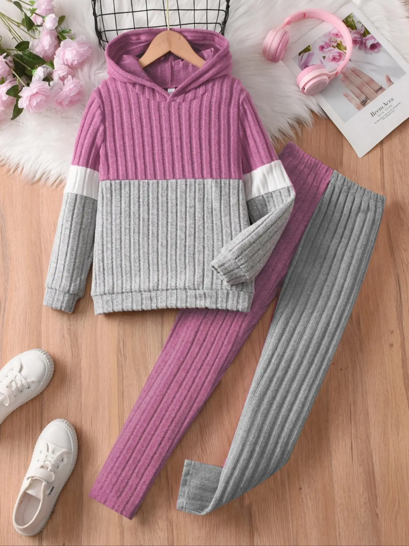 Two-Piece Set Girl's Colorblock Hoodie & Skinny Pants Set, Casual Long Sleeve Hooded Sweatshirt & Trousers for Fall & Winter, Kids Clothes for Daily W