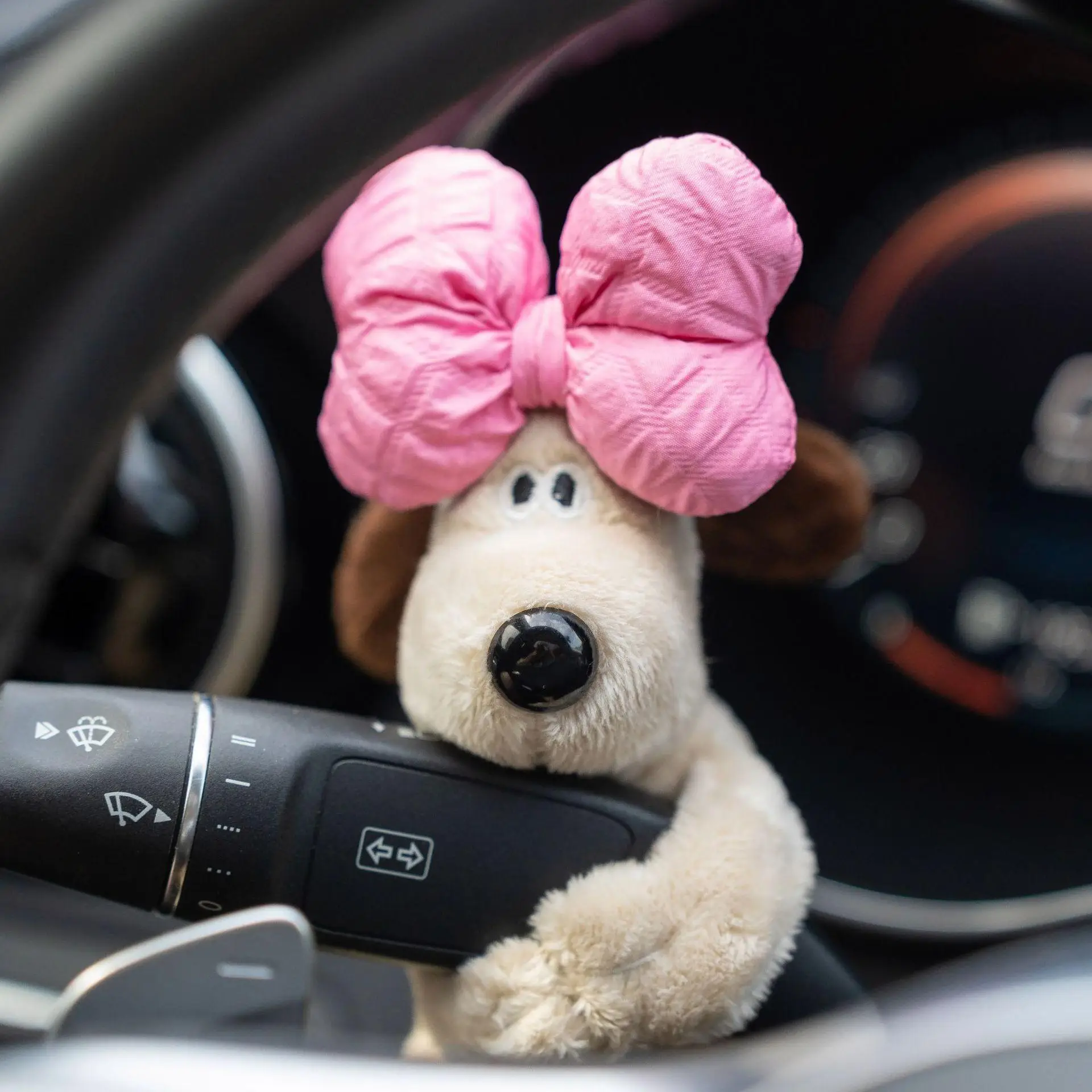 Cute Dog Design Decoration, Car Interior Accessories for Women & Girls, Car Interior Decoration Ornaments Tool